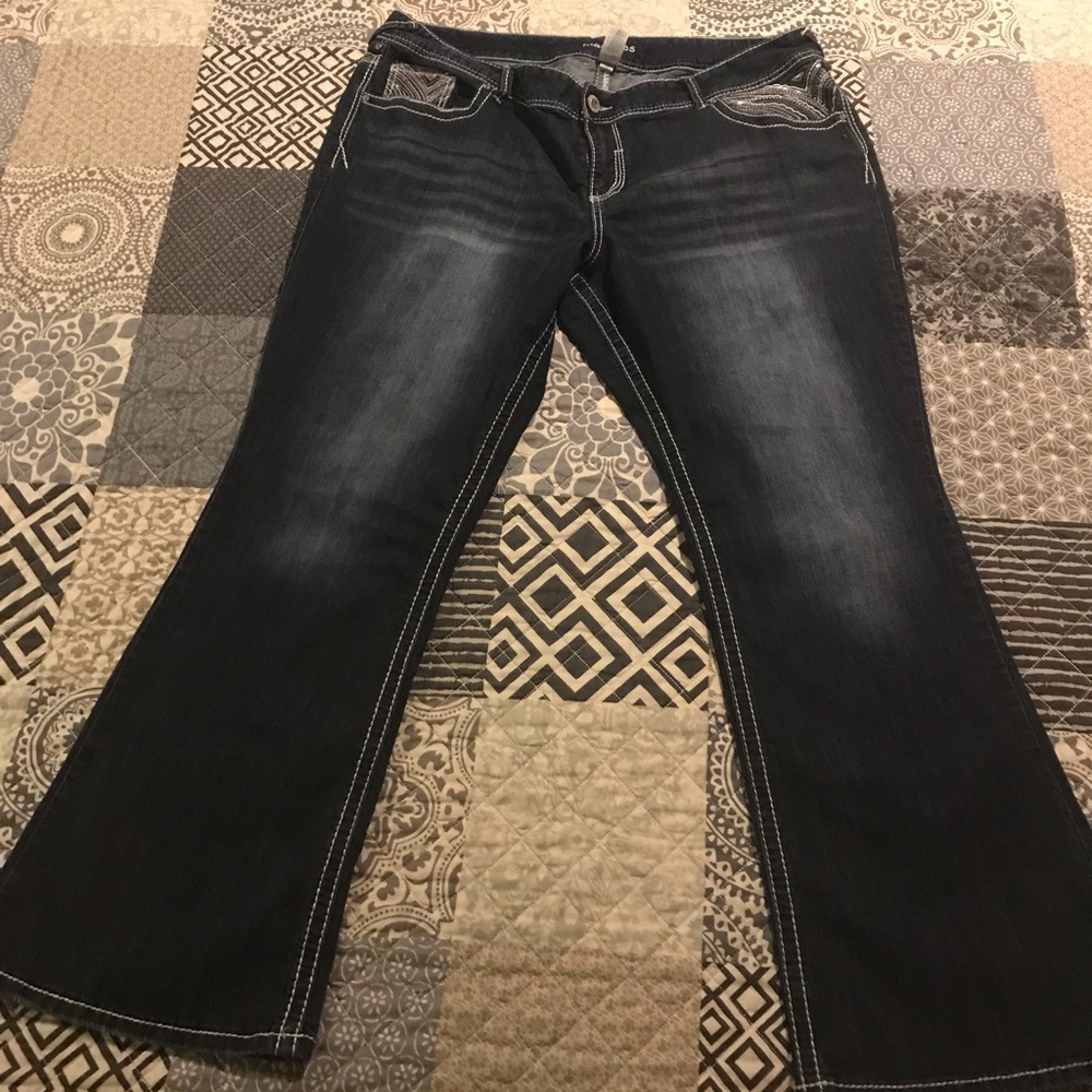 Maurices Scarlett dark wash jeans